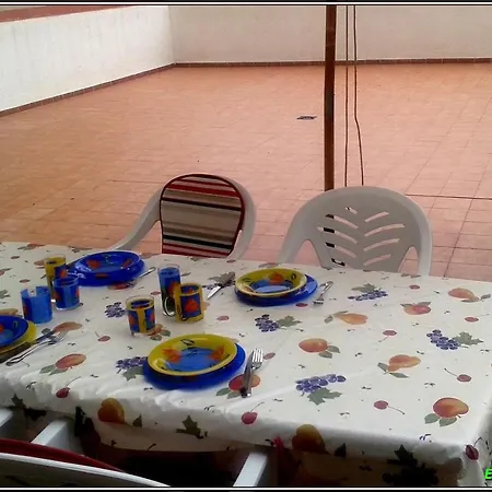 Apartamento C / Valencia Διαμέρισμα *
